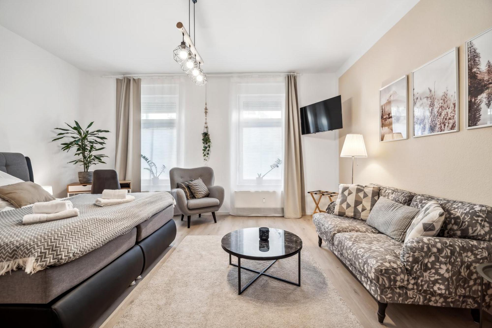 Roby-Erfurt Hbf-Nah, Balkon Apartment ภายนอก รูปภาพ