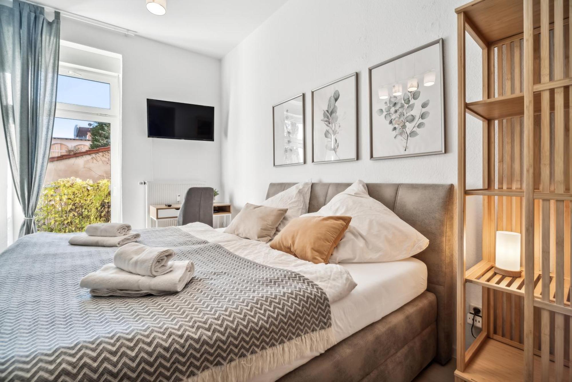 Roby-Erfurt Hbf-Nah, Balkon Apartment ภายนอก รูปภาพ